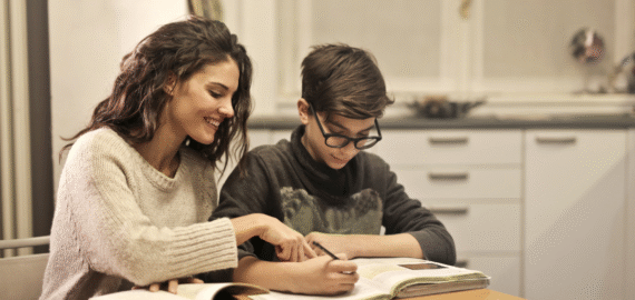 Top 10 Assignment Writing Tips for UK Students